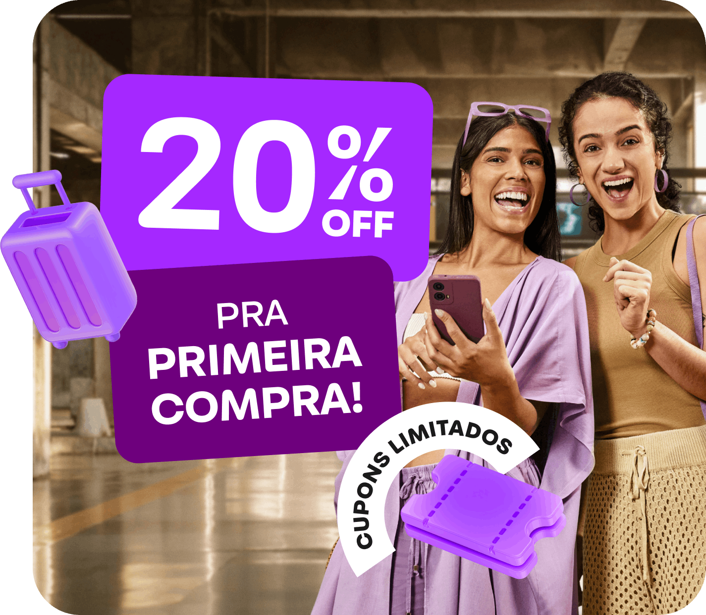 Duas amigas sorrindo na rodoviária com o celular na mão, ao lado do selo 20% OFF pra primeira compra na ClickBus